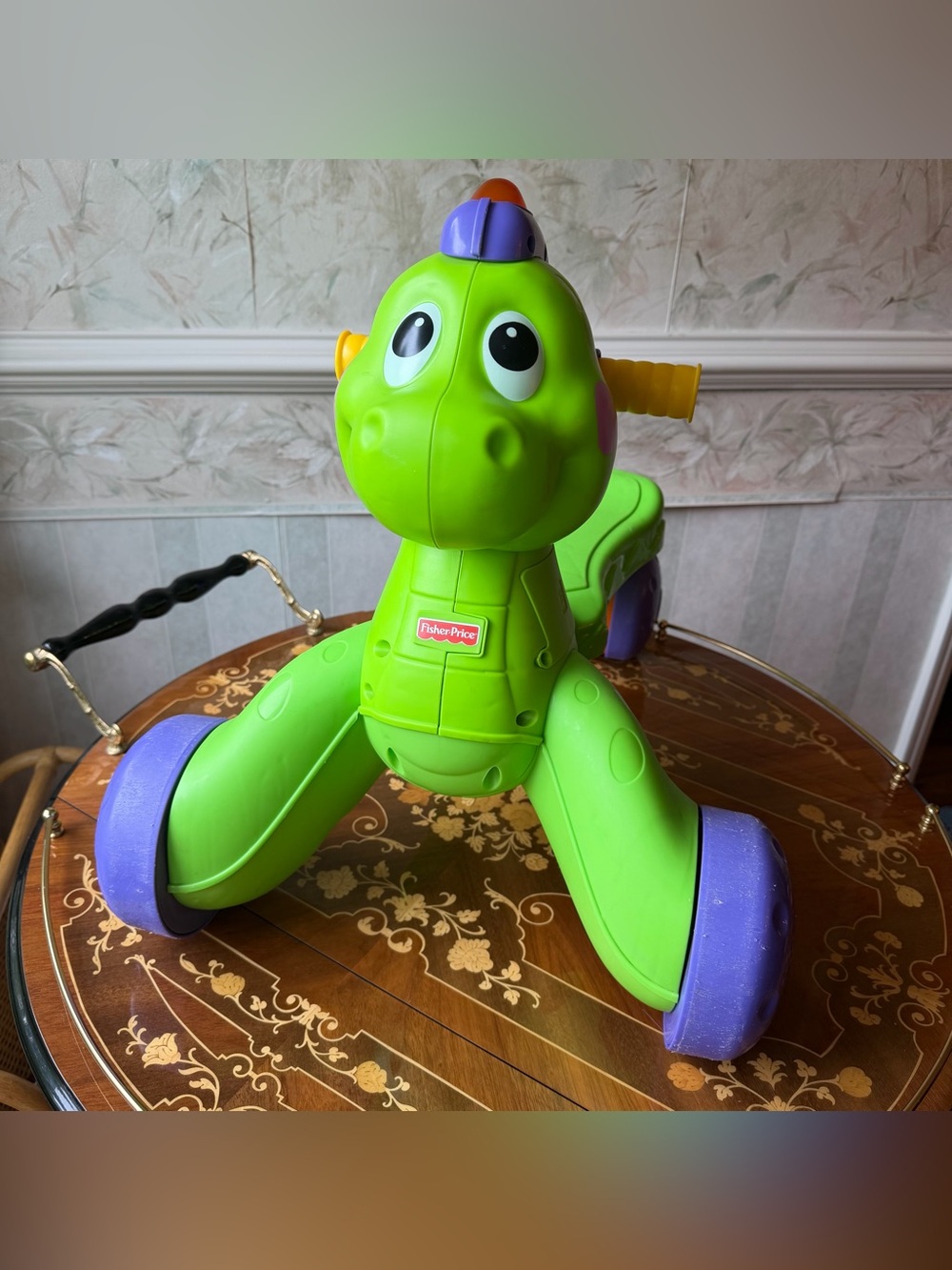 Fisher-Price Go Baby Go! Stride-to-Ride Dino Dinosaur Vintage Ride On Bike EUC